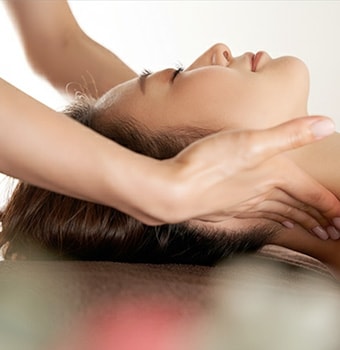 首肩集中+ヘッドマッサージ付 初回体験